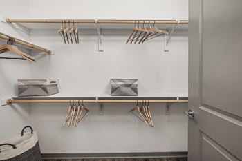 Walk in closet